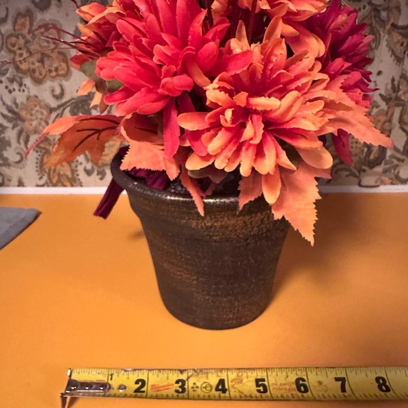 Autumn Floral Arrangement in Brown Pot - Picture 3 of 7